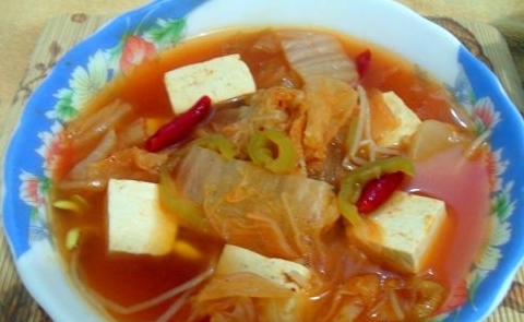 開胃湯韓式辣白菜豆腐湯