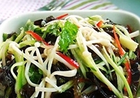 木耳金針菇炒芹菜