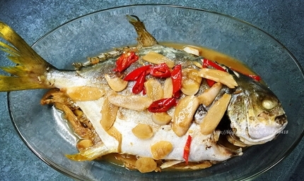 酸子姜燜金鯧魚