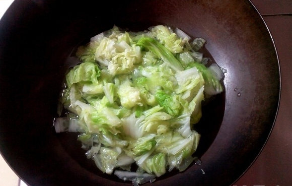 白菜炒蝦黃