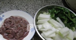 青菜豬肝煮冬瓜 