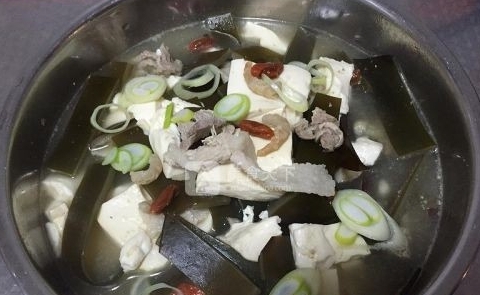 金鉤海帶燉豆腐