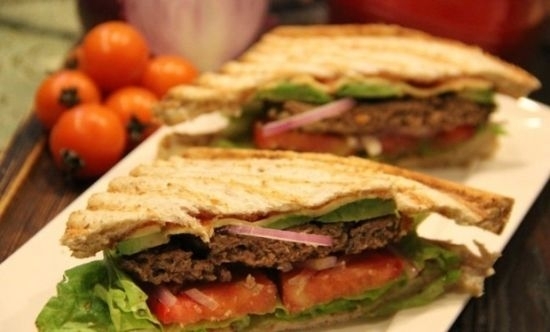 營養健康牛肉三明治