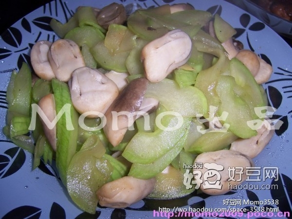 草菇炒白瓜
