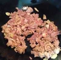 蚝油鮮菇炒肉