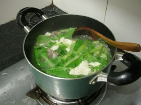 青菜豆腐肉骨湯