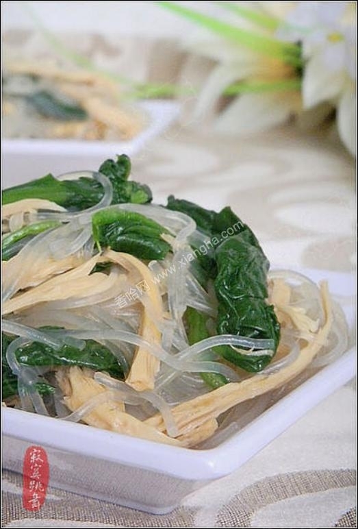 腐竹拌菠菜
