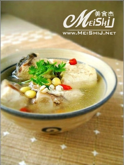 鮸魚薏米湯