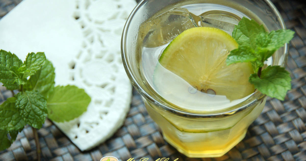 檸檬水是酸性還是鹼性的_檸檬片泡水的副作用是什麼?