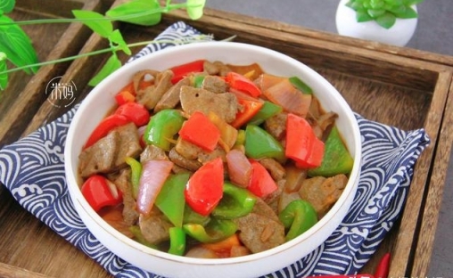 雙椒炒豬肝料理，雙椒炒豬肝簡單做法，韭菜炒豬肝食譜