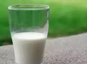 牛奶在生活中的妙用