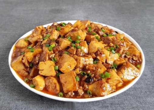 醬香肉丁燜豆腐的做法