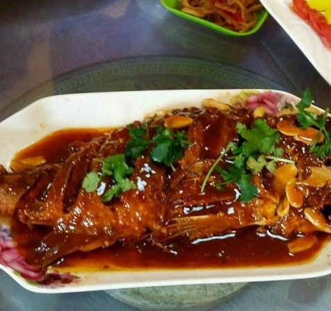 新鮮「鱸魚」的挑選方法 和 烹飪流程「家常紅燒鱸魚」