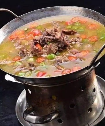 酸湯三雜鍋的做法