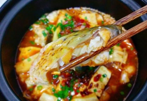 豆腐砂鍋魚的做法