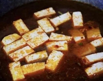 海帶凍豆腐燉海蝦的做法