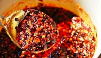 多種辣椒醬的做法，學會一種就行，拌面拌菜都好吃
