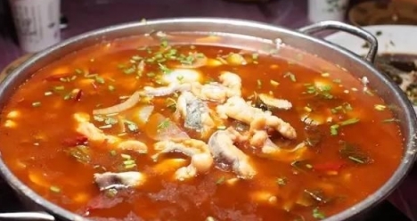 紅燒鯰魚的做法，湯香味美