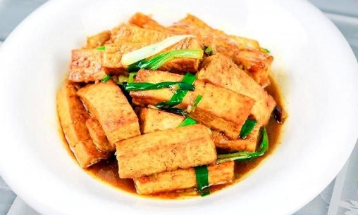 不吃韓式烤肉沒，就吃做法簡單，味道鮮香，蔥香味濃的蔥燒豆腐