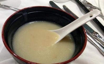 雞汁高湯的做法，雞汁高湯是這樣熬成的