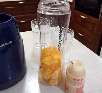 養樂多鮮橙汁的做法