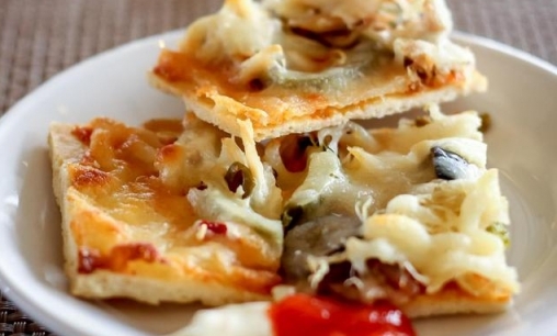 烘焙配方，乳酪披薩怎麼做，義大利流行美食