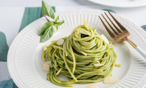 青醬（Pesto Sauce） 青醬長意麵 Spaghetti Pesto