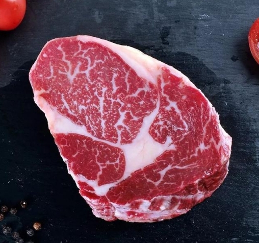 肋眼（Ribeye）—— 最漂亮