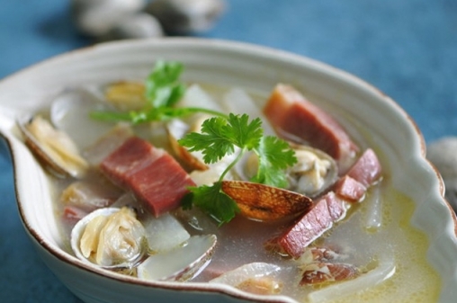 蛤蜊火腿蘿蔔湯做法，鮮美湯品，簡單易做