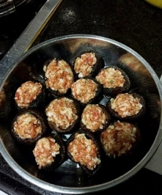 美味的肉釀香菇～～孩子愛吃的下飯菜，肉釀香菇的做法