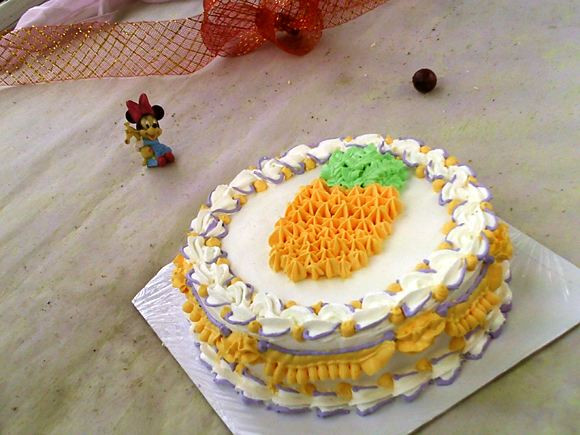 菠蘿層層疊蛋糕